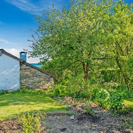Captivating Cottage In Vielsalm Near The Forest 외부 사진