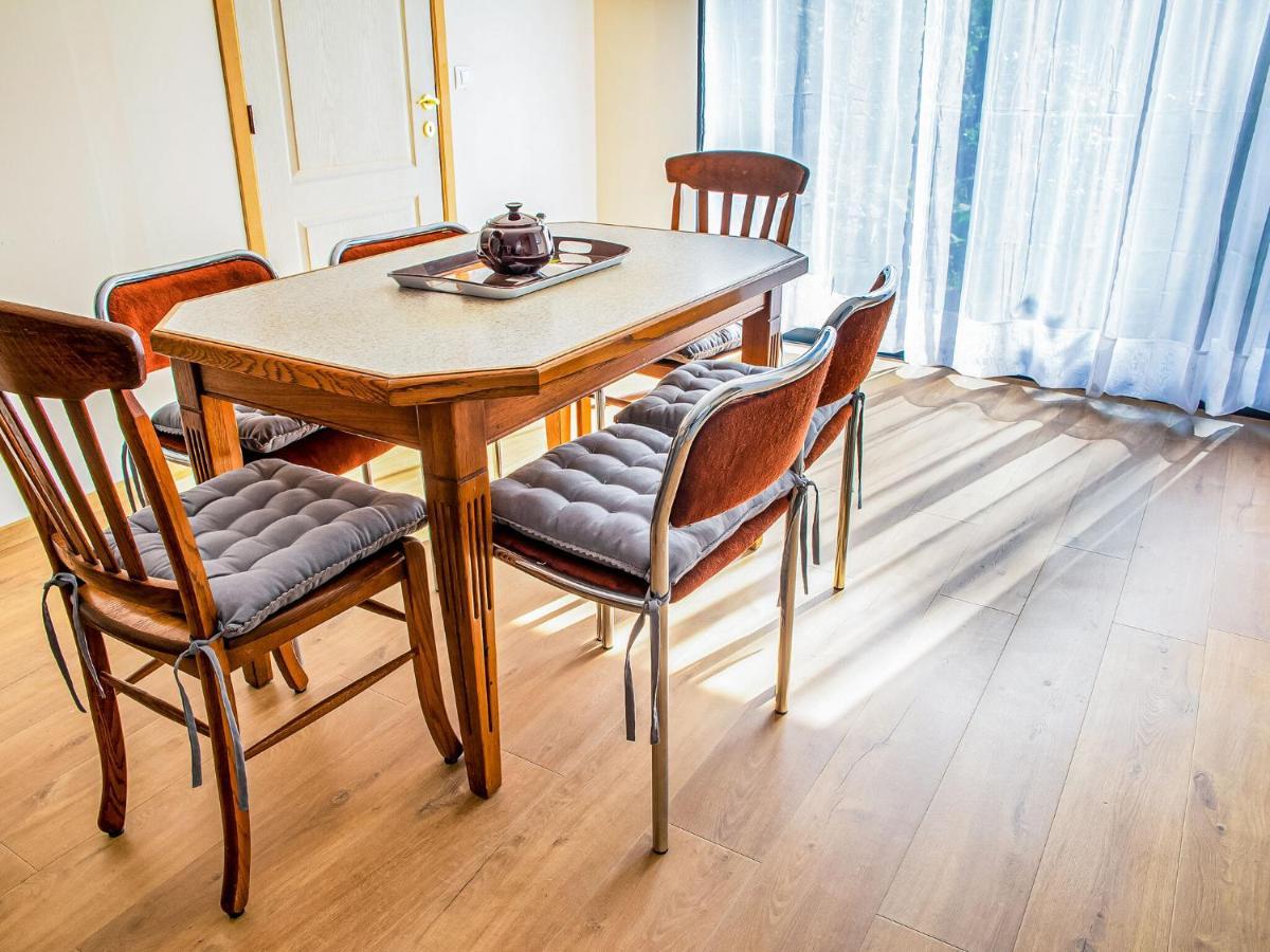 Captivating Cottage In Vielsalm Near The Forest 외부 사진